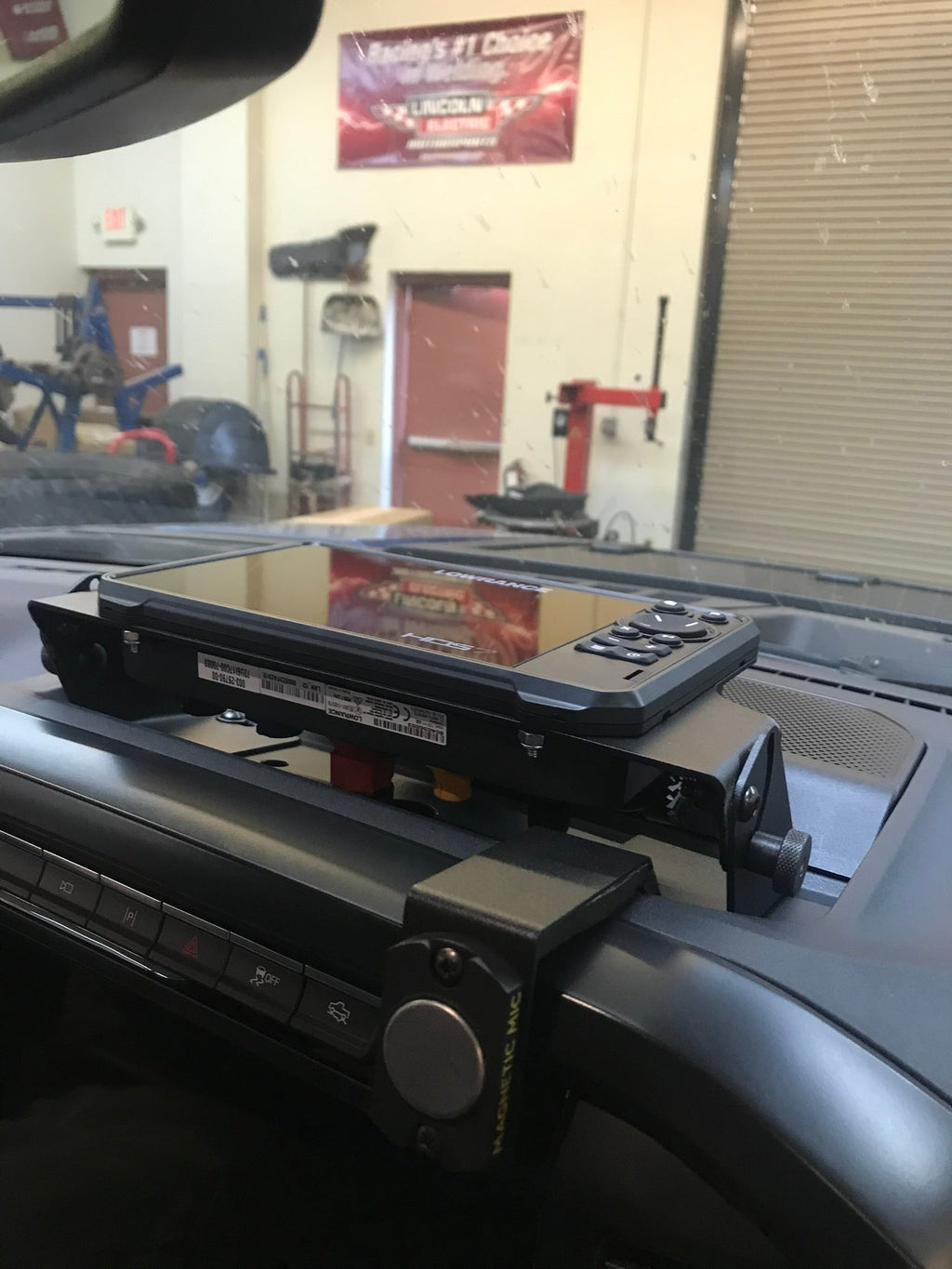 2021 - 2023 F150 & Gen 3 Raptor Center Dash Fold Down GPS mount- HDS7 Carbon - PCI Race Radios
