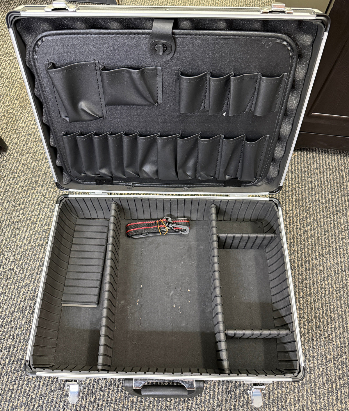 Clearance Aluminum Carrying Case - PCI Race Radios